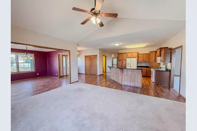2953 9th Avenue SE, Willmar, MN 56201 - Photo 6