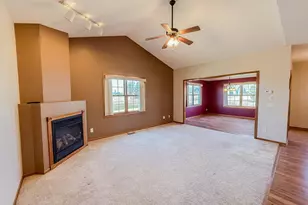 2953 9th Ave SE, Willmar, MN 56201 - Photo 8