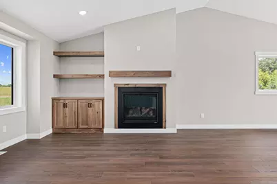 363 Candy Lane, River Falls, WI 54022 - Photo 4