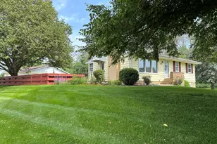 1299 N Birch Lake Blvd, White Bear Township, MN 55110 - Photo 1