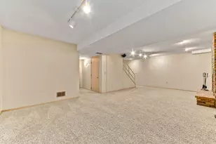 792 Mimosa Ln, New Brighton, MN 55112 - Photo 18