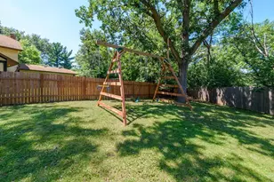 792 Mimosa Ln, New Brighton, MN 55112 - Photo 28