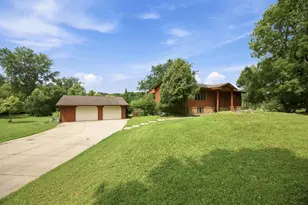 6225 Vicksburg Ln N, Maple Grove, MN 55311 - Photo 2