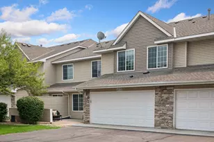10711 Unity Ln N, Brooklyn Park, MN 55443 - Photo 2