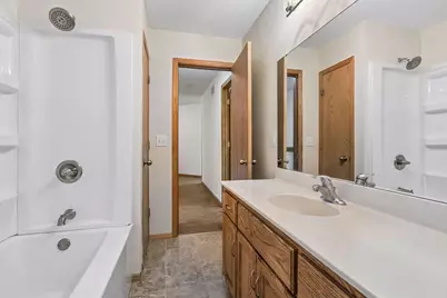 10711 Unity Lane N, Brooklyn Park, MN 55443 - Photo 18