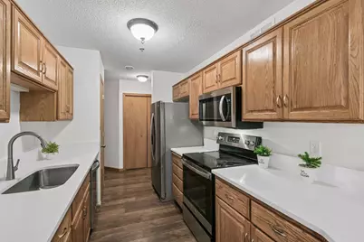 10711 Unity Lane N, Brooklyn Park, MN 55443 - Photo 12