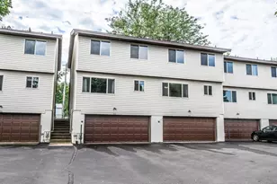 718 Heritage Way, Farmington, MN 55024 - Photo 2