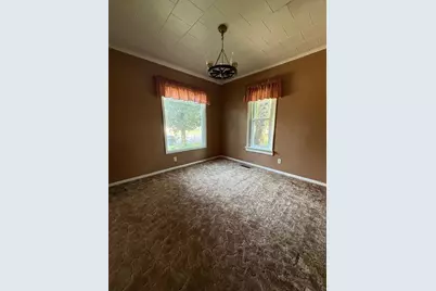 102 N Grove Street, Okabena, MN 56161 - Photo 14