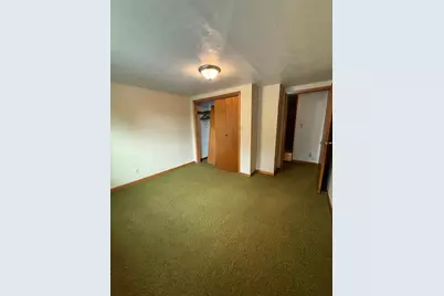 102 N Grove Street, Okabena, MN 56161 - Photo 28
