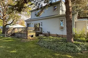 102 N Grove St, Okabena, MN 56161 - Photo 4