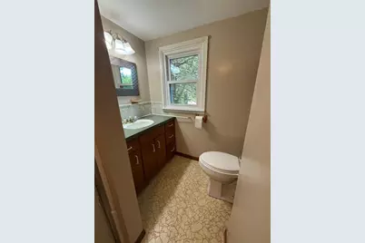 102 N Grove Street, Okabena, MN 56161 - Photo 32