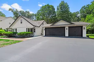 14819 Margaret Pl, Minnetonka, MN 55345 - Photo 4