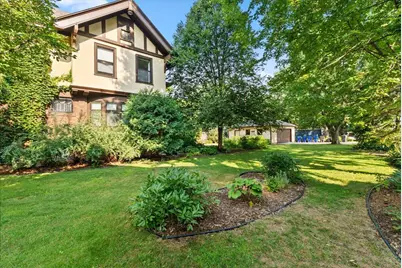 887 Ashland Avenue, Saint Paul, MN 55104 - Photo 88