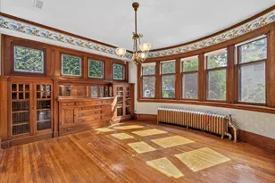 887 Ashland Ave, Saint Paul, MN 55104 - Photo 16