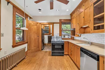 887 Ashland Avenue, Saint Paul, MN 55104 - Photo 28