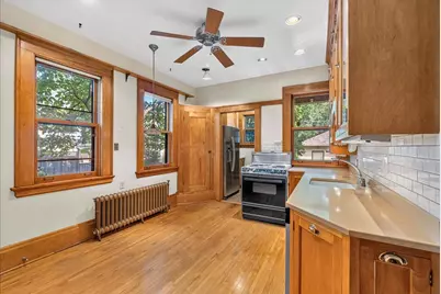 887 Ashland Avenue, Saint Paul, MN 55104 - Photo 32