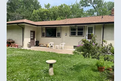 2080 Nebraska Avenue E, Saint Paul, MN 55119 - Photo 4