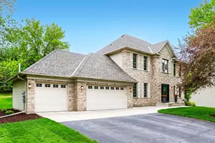 2333 Stone Creek Ln W, Chanhassen, MN 55317 - Photo 1