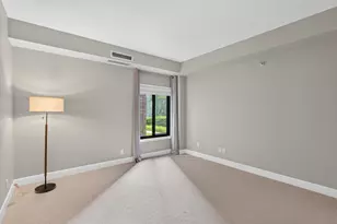 1235 Yale Pl, Minneapolis, MN 55403 - Photo 22