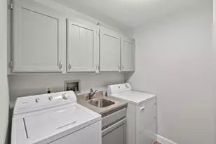 1235 Yale Pl, Minneapolis, MN 55403 - Photo 36