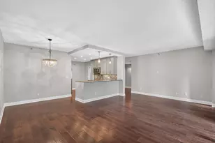 1235 Yale Pl, Minneapolis, MN 55403 - Photo 16