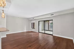 1235 Yale Pl, Minneapolis, MN 55403 - Photo 18