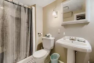 997 St Clair Ave, Saint Paul, MN 55105 - Photo 28