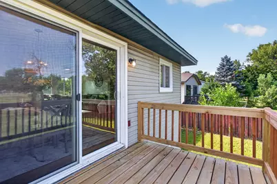 8208 Irving Avenue N, Brooklyn Park, MN 55444 - Photo 10