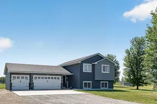13487 St Croix Trail, North Branch, MN 55056 - Photo 2