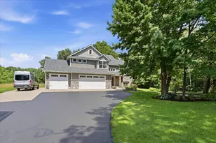 17424 Staples St NE, Ham Lake, MN 55304 - Photo 4