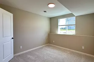 1664 Lund Wy, Shakopee, MN 55379 - Photo 10