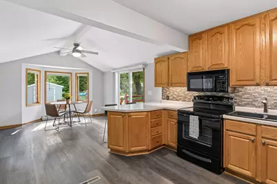 5749 W Glen Moor Road, Minnetonka, MN 55345 - Photo 18