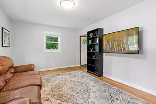 5749 W Glen Moor Rd, Minnetonka, MN 55345 - Photo 16