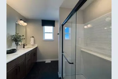 1649 Lund Way, Shakopee, MN 55379 - Photo 12