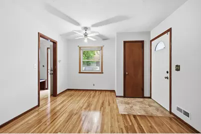 8739 Hadley Avenue S, Cottage Grove, MN 55016 - Photo 6