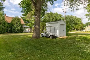 903 2nd St SW, Madelia, MN 56062 - Photo 32