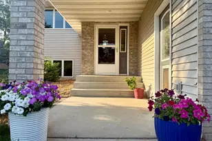 210 Ridgecrest Dr, Cannon Falls, MN 55009 - Photo 40