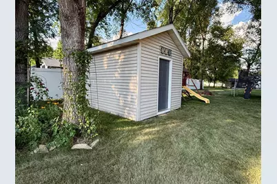 210 Ridgecrest Drive, Cannon Falls, MN 55009 - Photo 38
