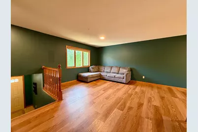 210 Ridgecrest Drive, Cannon Falls, MN 55009 - Photo 10