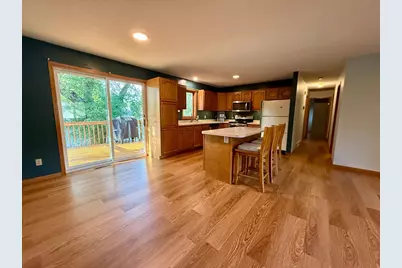 210 Ridgecrest Drive, Cannon Falls, MN 55009 - Photo 4