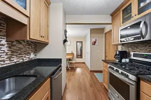 1601 N Innsbruck Dr, Fridley, MN 55432 - Photo 20