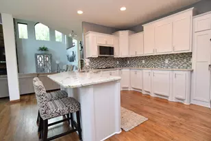 19328 Ireland Ct, Lakeville, MN 55044 - Photo 24