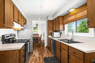 702 N 21st St, Superior, WI 54880 - Photo 14