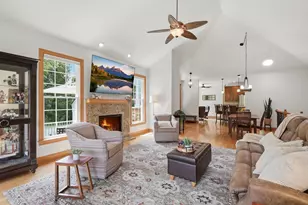 4910 Steeplechase Ct, Eagan, MN 55122 - Photo 4