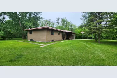 27560 280th Avenue SE, Brooks, MN 56715 - Photo 4