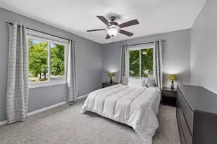 5722 Hyland Courts Dr, Bloomington, MN 55437 - Photo 24