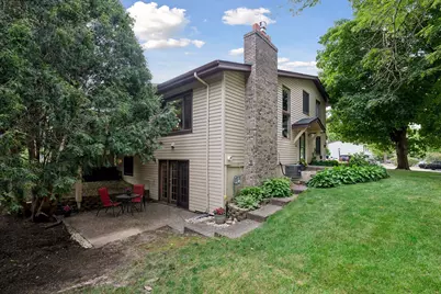 5722 Hyland Courts Drive, Bloomington, MN 55437 - Photo 40