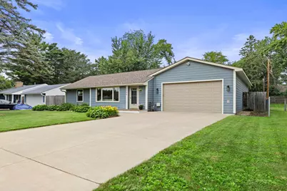 2095 Blomquist Avenue, White Bear Lake, MN 55110 - Photo 44