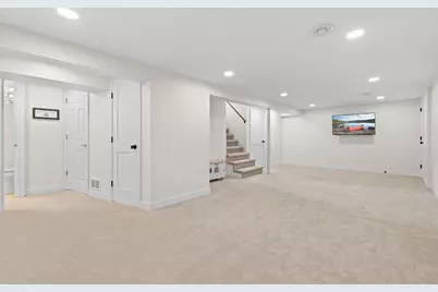 2095 Blomquist Avenue, White Bear Lake, MN 55110 - Photo 32