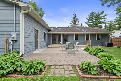 2095 Blomquist Avenue, White Bear Lake, MN 55110 - Photo 6